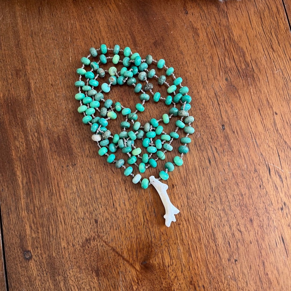 Long 46" Hand Knotted Gemstone Rondelle Necklace Carved Mother of Pearl Pendant - Picture 5 of 8